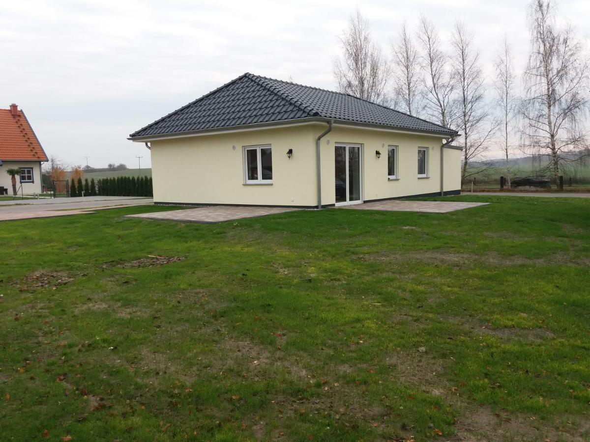 Stoerti 11 Villa Gnies Eksteriør billede